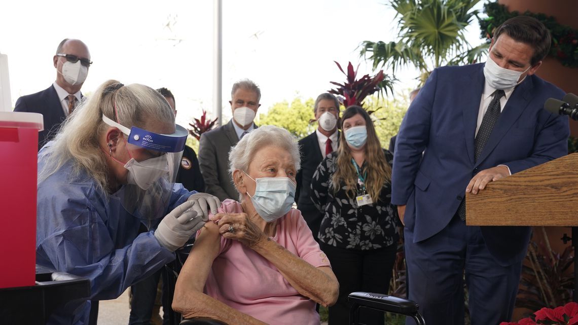 Vera Leip receives the Pfizer vaccine